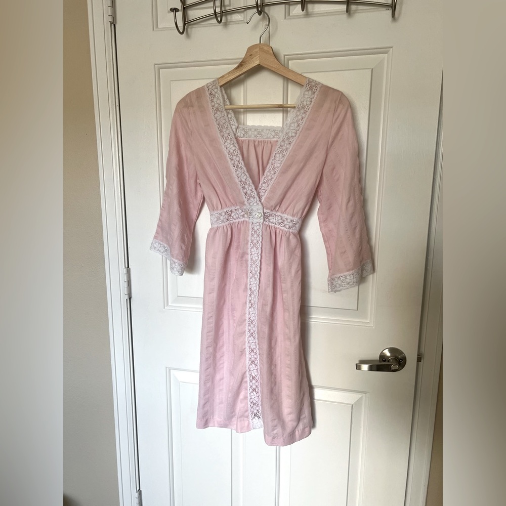 Vintage Miss Elaine Pink Robe